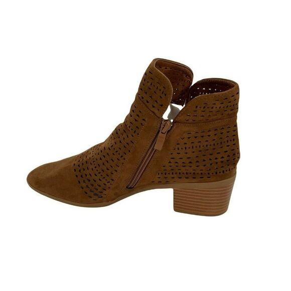 Forever Ankle Booties Women Sz 9 Faux Leather Block Heel Micro Studs Side Zipper - Picture 2 of 5